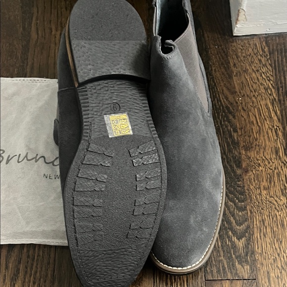 Bruno Marc Men’s Grey Suede Chelsea Boots main image 7
